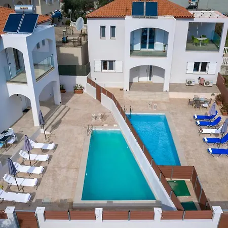 The Serene Retreat Villa Ciliví